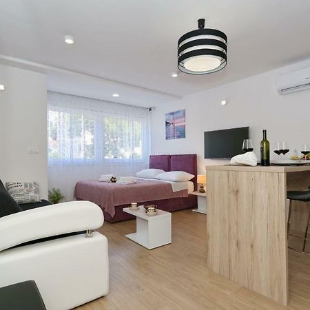 Two New Apartments By The Town Center Задар Экстерьер фото